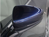 【ドアミラーウインカー】格好良さだけではなく対向車両からの視認性もよく安全に走行する為の安全装備のひとつです。