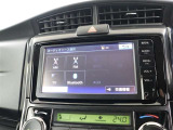 CD/SD再生機能付き、ワンセグTV、Bluetooth接続対応でスマホの音楽も楽しめます。シンプルな操作のTOYOTA純正ナビゲーション。