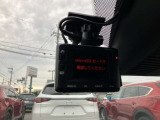 万が一の時に録画をして、映像として残しておける、ドライブレコーダーを装備しています。