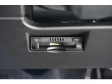 【ETC】 ETCを装備していれば、暑い日や寒い日、雨の日も窓を開ける必要がないので快適ドライブが楽しめます。