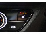 シートヒーター装備付き車!!座席に埋め込まれた電熱線によりシートを暖めることが出来る装備で、温められたシートは、寒い冬には最適です!!