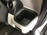 【ドリンクホルダー】こちらにドリンクホルダーがついています!