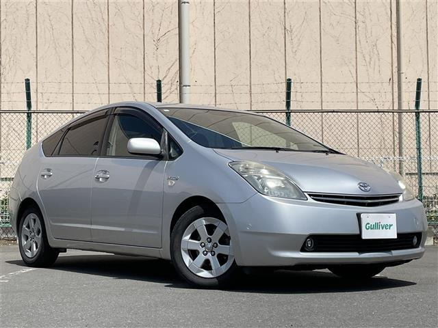 トヨタ プリウス 
