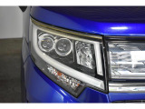 LEDヘッドライトで夜間の運転も安心です