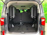 後席を格納すると、これだけの広さが!シーンに合わせたシートアレンジで、大きな荷物も積むことが出来ます♪