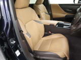 シートヒーター&ベンチレーションを装備しています。季節を問わず快適なドライブをサポートします。