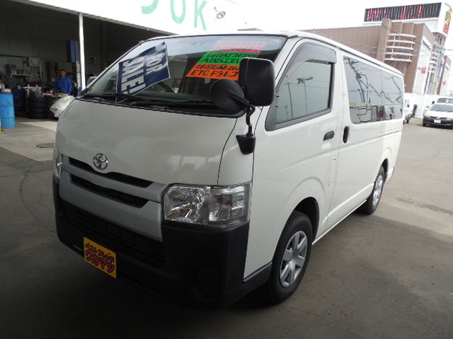 トヨタ ハイエースバン 