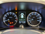 様々な運転情報やメンテナンス表示ができるカラーマルチインフォメーションディスプレイ