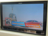 TVナビ付です!!テレビ視聴、CD・DVD再生等可能です。Bluetooth機能も付いていますので、通話やスマートフォンから音楽を楽しめます。バックカメラも取付済。