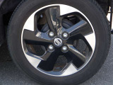 14インチアルミホイール!!格好良くてホイールがあなたの愛車をいっそう輝かせます☆