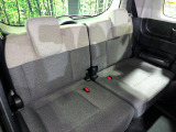 3列目シートはもちろん状態良好☆大人でもゆったりと座って頂けますので、大人数でのお出かけもラクラクです♪ご家族で、気の知れた仲間で、ドライブに行くのが楽しみですね♪