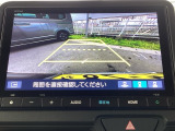 バックモニター付きで、車庫入れやバック時の後方確認をしっかりサポート。モニターに映し出される映像で死角も確認しやすく、狭い場所での駐車や後退時の操作をより安心して行えます。