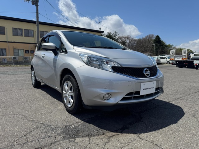 ノート 1.2 X FOUR 4WD 