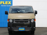 FLEXグループは「すべての人に愛車を」をコンセプトに車種別に全国展開中!愛車と一緒に、ライフスタイルを充実させてもらいたいという思いで、ハイエース千葉北本店では皆様のご要望になんでもお応えします♪