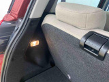 お車の状態をしっかりとお伝えするために1台の車両に付き40枚以上の画像を用意しております。外装はもちろん、室内の装備やお車の特徴などごらんください。