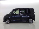 両側パワースライドドア付きだから、狭い駐車スペースなどでの 乗り降りラクラク!小さなお子さまのいるご家庭には嬉しい装備。