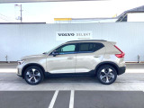 XC40 ウルトラ B4 AWD ダークエディション 4WD 