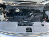 エンジンルーム内の綺麗さが、「状態の良さ」を物語っておりますね!