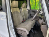 運転席シート廻りは使用感も少なく、良好な状態となっています。丁寧に使われていたことがよくわかりますね。