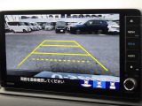 ★バックモニター搭載★ バック時目視しにくいクルマの周囲をカメラで映し出し、安全・安心駐車をサポート♪バックの苦手な方も後ろがハッキリ見えるので安心です☆