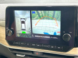【アラウンドビューモニター】専用のカメラにより、上から見下ろしたような視点で360度クルマの周囲を確認することができます☆死角部分も確認しやすく、狭い場所での切り返しや駐車もスムーズに行えます。
