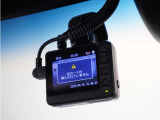 ◆ドライブレコーダー◆映像・音声などを記録する自動車用の装置です。 もしもの事故の際の記録はもちろん、旅行の際の思い出としてドライブの映像を楽しむことができます。
