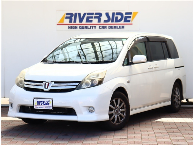 トヨタ アイシス 