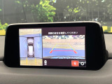 【360&deg;ビューモニター】専用のカメラにより、上から見下ろしたような視点で360度クルマの周囲を確認することができます☆死角部分も確認しやすく、狭い場所での切り返しや駐車もスムーズに行えます。