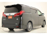 低価格で良質なお車を全社総台3,000在庫からお選びいただけます。営業時間 10:00〜19:00