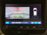 バックでの車庫入れも安心です! リアカメラが付いているバックモニター付のナビを装備しております。バンパーについているソナーや、操作線もついており距離感も画面から確認できます。