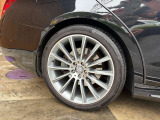 純正20インチAW(前245/40R20 後275/35R20)