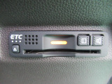 今や標準装備になりつつあるETC車載器も装着されております。料金所を通過するときも楽々です。