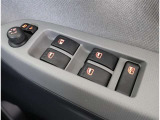 操作性が良い、運転席ドアスイッチ!