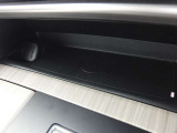 ワイヤレス充電機能付き!
