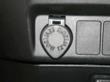 【充電用USB端子】デバイスの充電に便利です。※実際の接続端子は写真で確認or店舗までご気軽にお問合せください♪