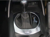 操作しやすいシフトレバーです♪