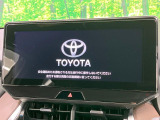 【メーカー純正ナビ】インテリアに溶け込むスタイリッシュな「専用設計」メーカーナビを装備♪視認性や操作性など基本性能にも優れ、より上質なカーライフをお楽しみいただけます。