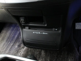 【DVD再生可能】車内でお好みのDVDを再生することが可能です!