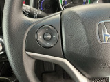 ステアリングリモコンは、運転中でも簡単に音量調整やチャンネル変更もできます!わき見運転防止にもつながるので安心です♪