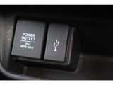ナビと外部機器を接続するためのUSB差込口を備えています!