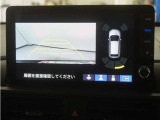 バックカメラ搭載です!車庫入れが苦手な人はもちろん、車両感覚に自信がある人にもお勧めです!見えない箇所が見えるようになるので、低い障害物や隠れてしまっている子供の存在等にも気付く事が出来ます。