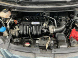 技術が詰まったエンジンルームもご覧の通りピカピカにクリーニング済みです。ハイブリッドなのでお財布にも環境にも優しいです。