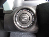 プッシュエンジンスタートシステム、エンジン始動・停止をワンタッチで行うことができます。