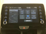 いまや必須装備「ナビゲーション」搭載!知らない場所にスイスイッとドライブ。もう、これなしではハンドルを握れませんね!でも運転中の操作は危険ですのでご注意ですね☆