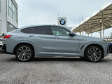★BMWエマージェンシーサービス:24時間、様々なトラブルの応急処置のアドバイス、出張修理やレッカー手配、お客様の交通手段やホテルの確保、そして場合によっては、その費用までをも負担するというサービスで