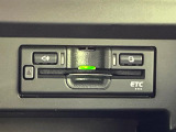 【ETC】高速道路の料金所をストレスなく通過!話題のスポットやサービスエリアに多い「スマートIC」利用時は必須のアイテムです。当店でセットアップを実施、ご納車当日からすぐにご利用いただけます!