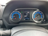 視認性の高いメーターで運転情報を的確に把握できます!