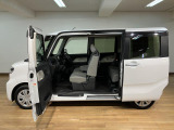 大阪ダイハツ販売(株)U-CAR八尾 072-990-2990までご連絡お待ちしております☆ お気軽にお問い合わせください!店頭へのご来店もスタッフ一同お待ちしております!