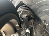 お車を安心してお乗りいただく為には、足回りの定期点検が欠かせません。サービスサポート(有償保証)では無料点検もご提供しており、安心のカーライフをお過ごしいただけるサポート体制が整っています。