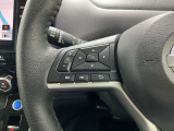 【ステアリングスイッチ】運転中に前方から目線をそらすことなくオーディオ等の操作が可能な便利機能!安心&快適なドライブを演出してくれます。